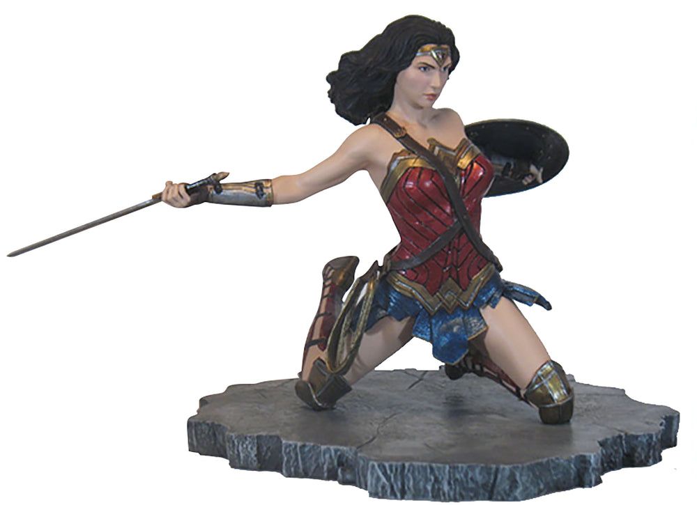 JLA MOVIE GALLERY WONDER WOMAN PVC FIGURE (C: 1-1-2)
