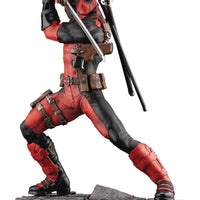 MARVEL DEADPOOL MAXIMUM FINE ART STATUE