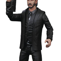 JOHN WICK SELECT BLACK SUIT FIGURE