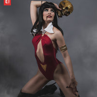 VAMPIRELLA #9 CVR E TEENA TITAN COSPLAY